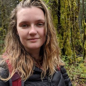 Meet your Posher, Claire